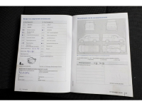 47715108-volkswagen-transporter-11