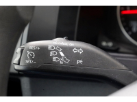 47715108-volkswagen-transporter-24