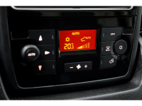 47887539-citroen-jumper-18