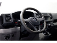 47915683-volkswagen-crafter-12