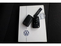 48346613-volkswagen-transporter-6