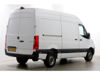 48493111-mercedes-benz-sprinter-2