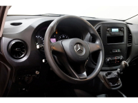 48564411-mercedes-benz-vito-14