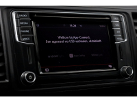 48624615-volkswagen-transporter-16