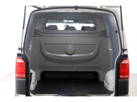 48624615-volkswagen-transporter-5