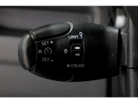 48689848-peugeot-expert-15