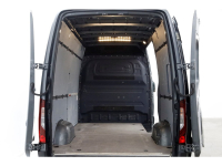 48964004-mercedes-benz-sprinter-5