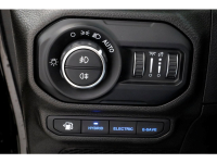 49019653-jeep-wrangler-30