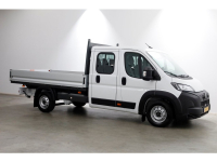 49058645-peugeot-boxer-12