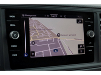 49090085-volkswagen-crafter-14