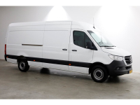 49092065-mercedes-benz-sprinter-10