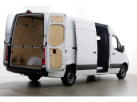 49144472-mercedes-benz-sprinter-11