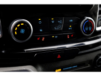 49144618-ford-transit-custom-15