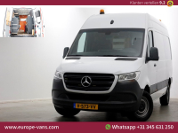 49178902-mercedes-benz-sprinter-1