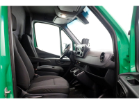 49279548-mercedes-benz-sprinter-5