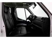 49323389-renault-master-8