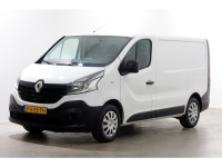 49332984-renault-trafic-8