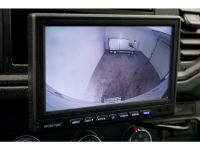 49375018-volkswagen-crafter-13