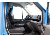 49375018-volkswagen-crafter-3