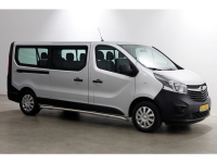 49573899-opel-vivaro-15