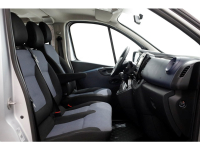 49573899-opel-vivaro-5