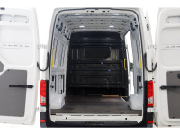49595366-volkswagen-crafter-5