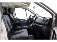 49649287-opel-vivaro-5