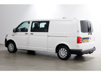 49726468-volkswagen-transporter-11