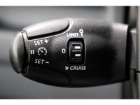 49962153-opel-vivaro-e-17