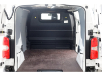 50083410-opel-vivaro-e-5