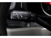 50110588-volkswagen-crafter-19