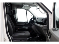 50110588-volkswagen-crafter-3