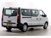 50134352-opel-vivaro-2
