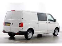 50257610-volkswagen-transporter-2