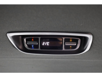 50259602-mercedes-benz-v-klasse-25