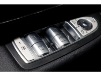 50259602-mercedes-benz-v-klasse-30