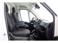 50317634-peugeot-boxer-5