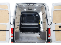 50326946-volkswagen-crafter-5