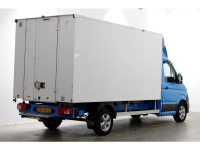 50573608-volkswagen-crafter-2