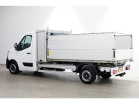 50764177-renault-master-10