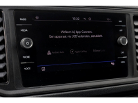 50902742-volkswagen-crafter-15