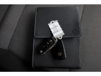 50902932-volkswagen-transporter-6