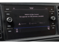 50991888-volkswagen-crafter-15