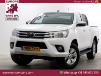 51134512-toyota-hilux-1