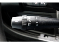 51145762-peugeot-boxer-15