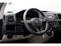 51227517-volkswagen-transporter-14