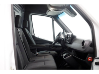 51247049-mercedes-benz-sprinter-3