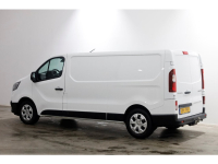 51280936-renault-trafic-10