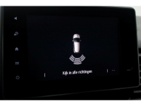 51280936-renault-trafic-18