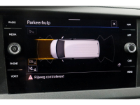 51412275-volkswagen-transporter-18